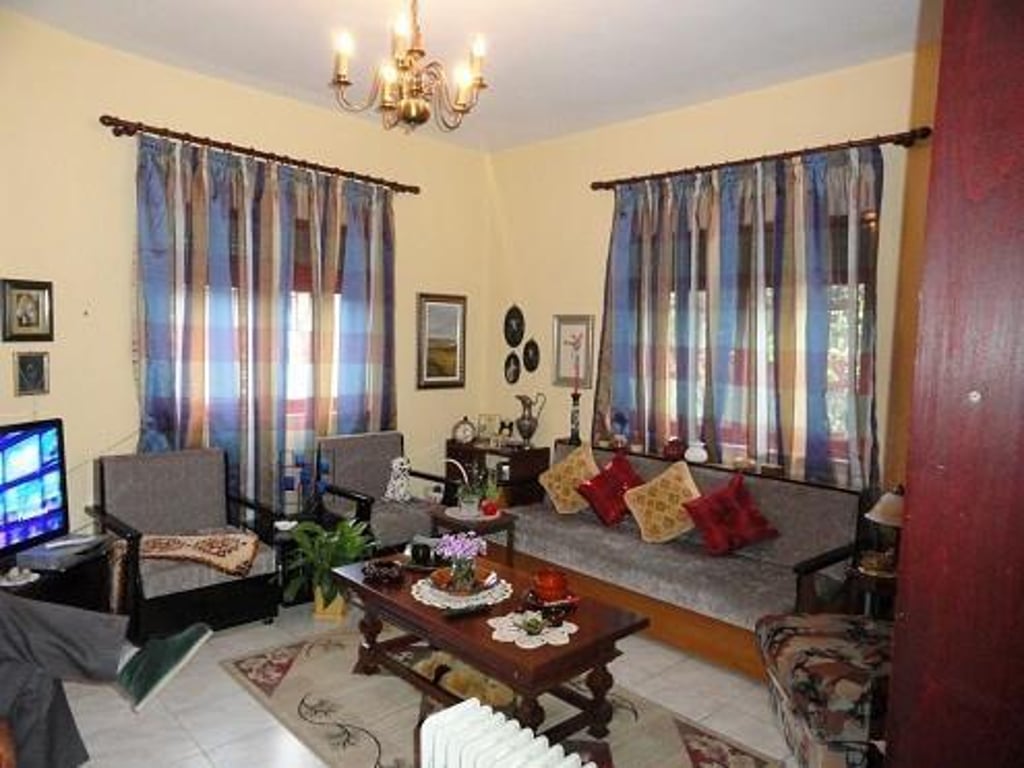 Private House for Sale, behind the German Hospital.