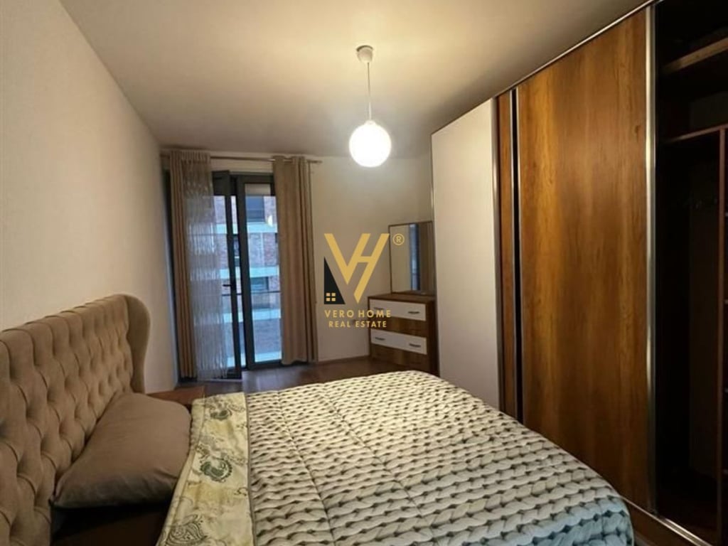 JEPET APARTAMENT 2+1+BLK ME QERA TE FIORI DI BOSKO 700 EURO