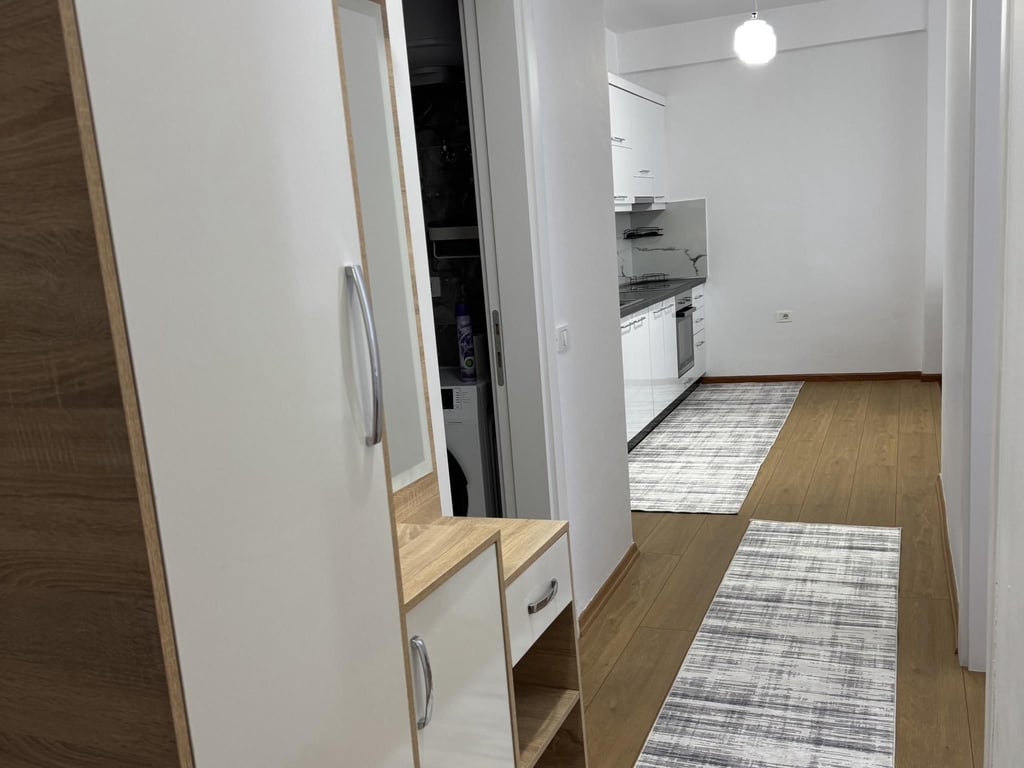 Apartament Me Qera 2+1 Tek 21 Dhjetori (ID B2201272) Tirane