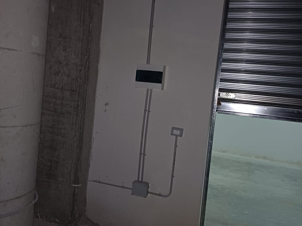 Si affittasi rivista in via Karl Gega