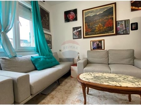 2+1 APARTMENT FOR SALE NEAR DINAMO STADIUM!!