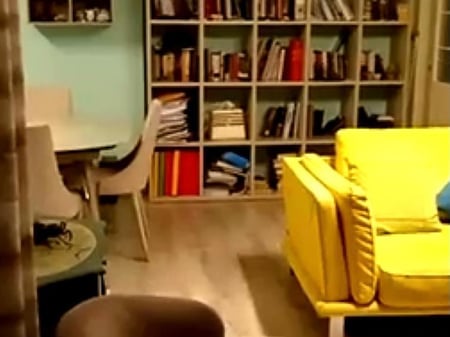 Vendesi Appartamento 2+1 nel Blocco delle Ambasciate, Tirana!