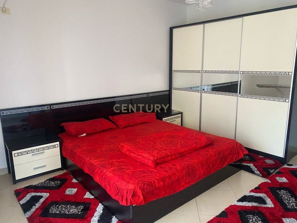 Affittasi appartamento 2+1 con posto auto a Fresk! 450 € /Mese