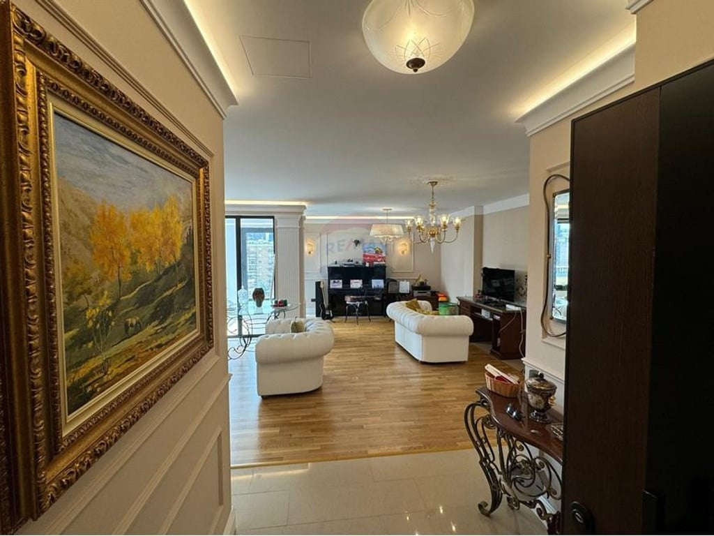 IN VENDITA APPARTAMENTO LUSSUOSO A SELVIA!