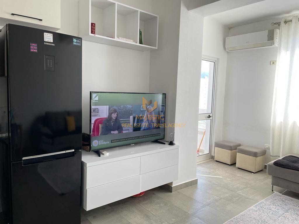 Apartment 1+1 for sale at Fratari Complex.