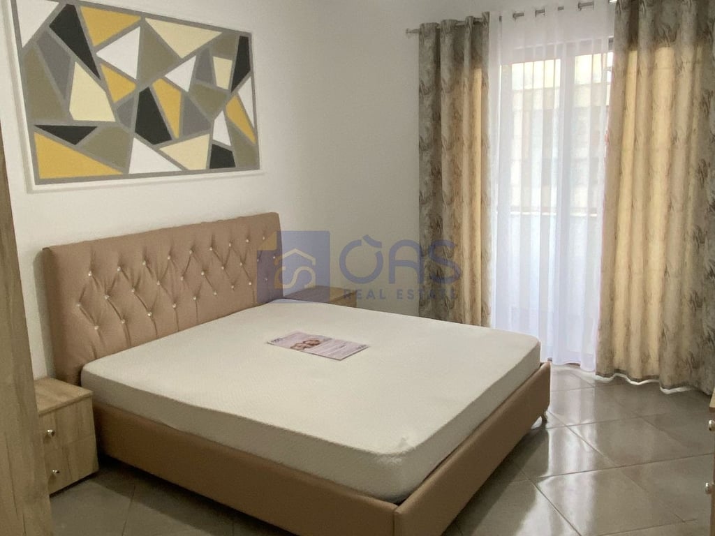 Affittasi appartamento 1+1 ad Astir 400 euro.