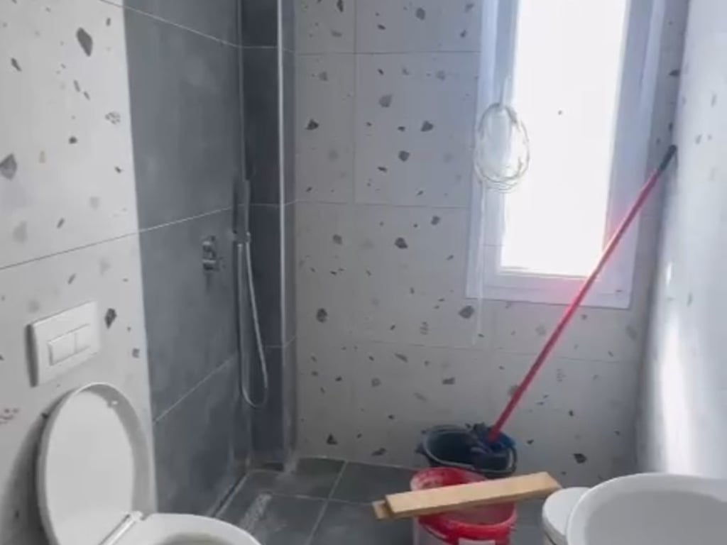 JEPET ME QIRA APARTAMENT 3+1 ,FUSHA E AVIACIONIT, TIRANË