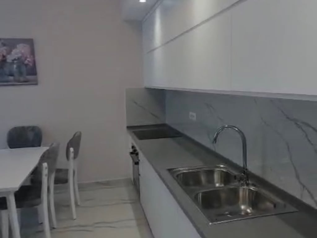 Apartament 2+1 me qira tek Ish Fusha e Aviacionit 