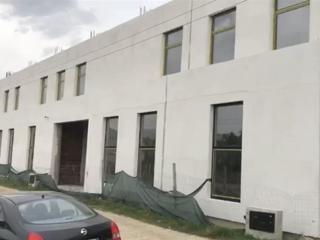 Jepet me qera kapanon ne kamz