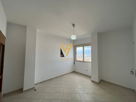 VENDESI APPARTAMENTO 2+1 IN VIA KAVAJE 178.000 EURO