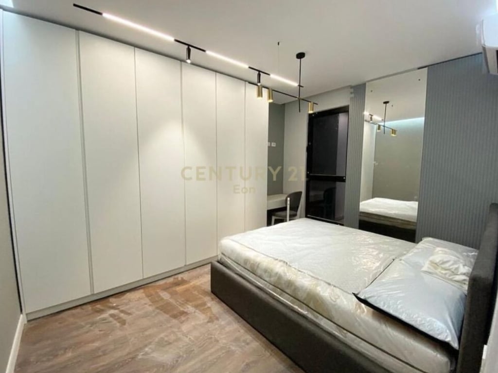 💫Apartament 1+1 me Post Parkimi për Shitje te Casa Italia, Tiranë! 🏢
