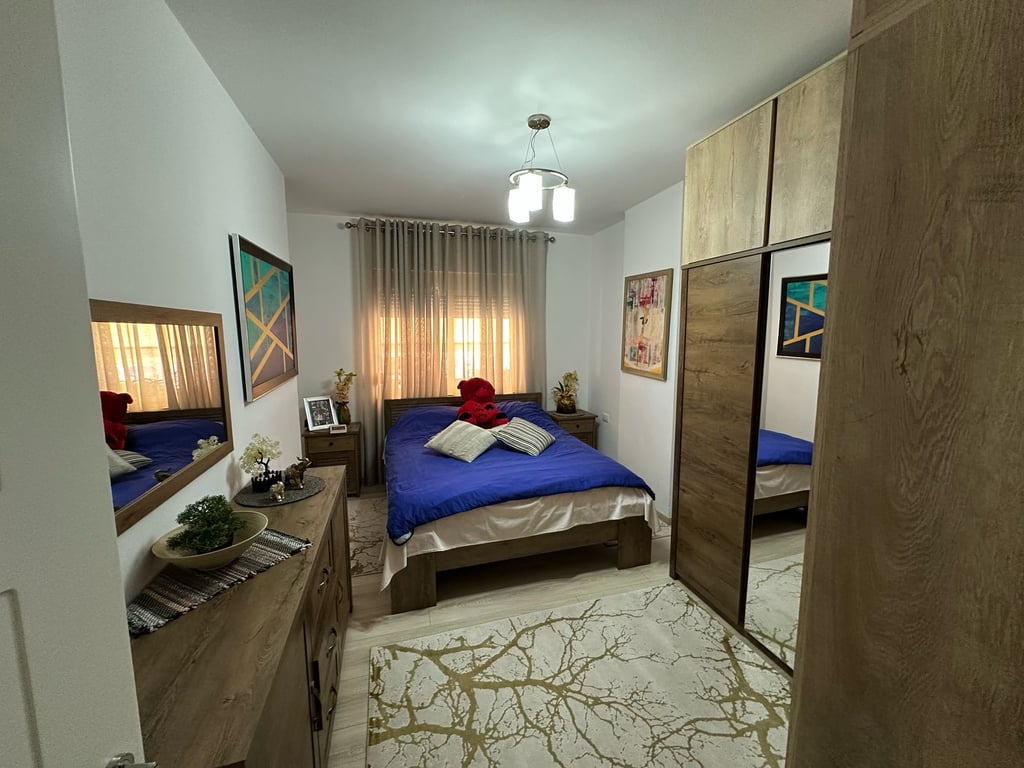 	 Apartament 2+1 me Qera ne Astir