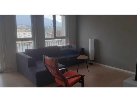 Apartament 1+1 Prane Tregut Te Ri Elektrik !