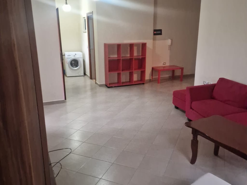 3+1, piano villa, a Xhamllik, 500 euro