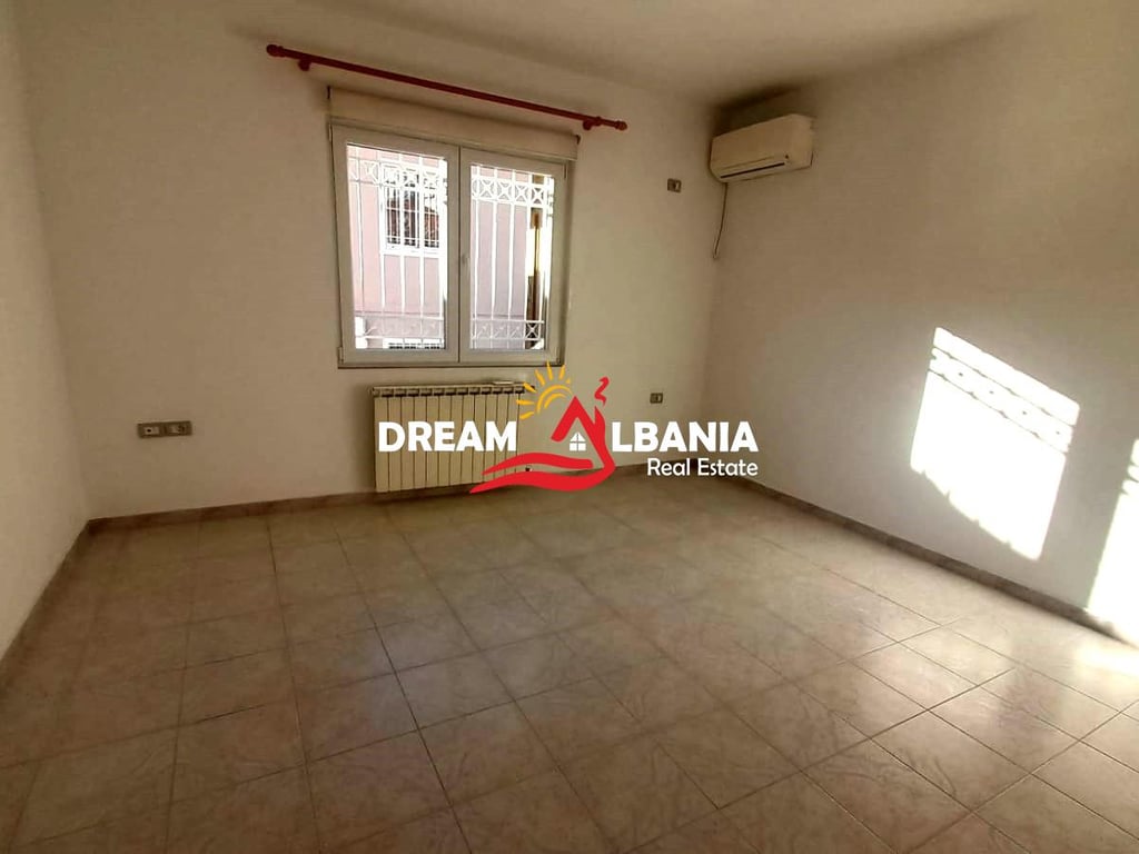 Vile 3 kateshe me qera tek Blloku i Vilave Selite (ID 4251275)