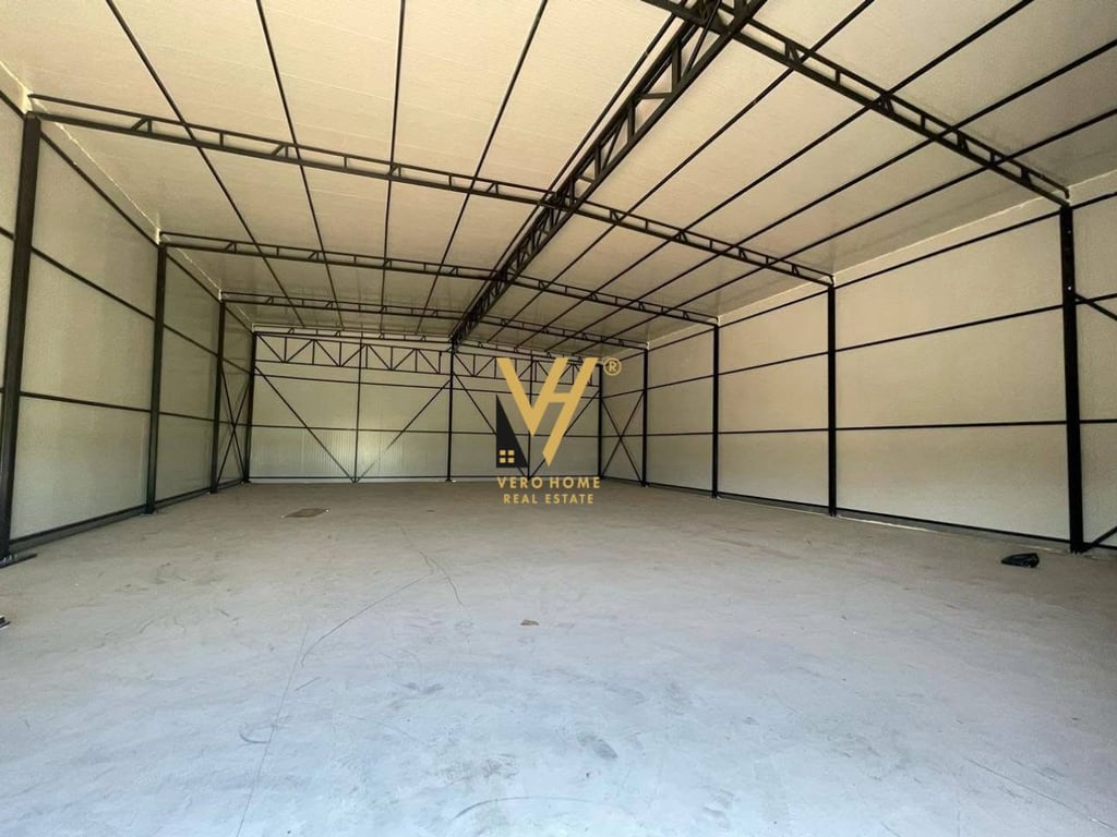 A 350M2 WAREHOUSE FOR RENT IN BERXULLA FOR 1,500 EURO
