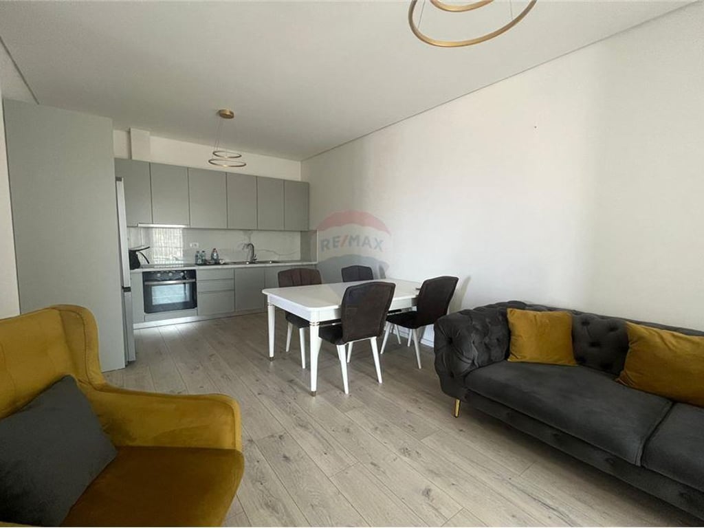 Apartament 2+1 me qera tek Rruga e Kavajes!