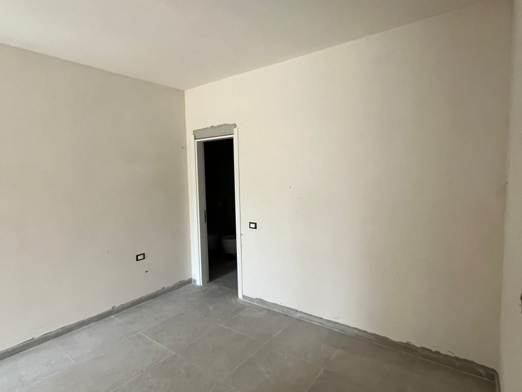 Vendesi appartamento 2+1 lago secco