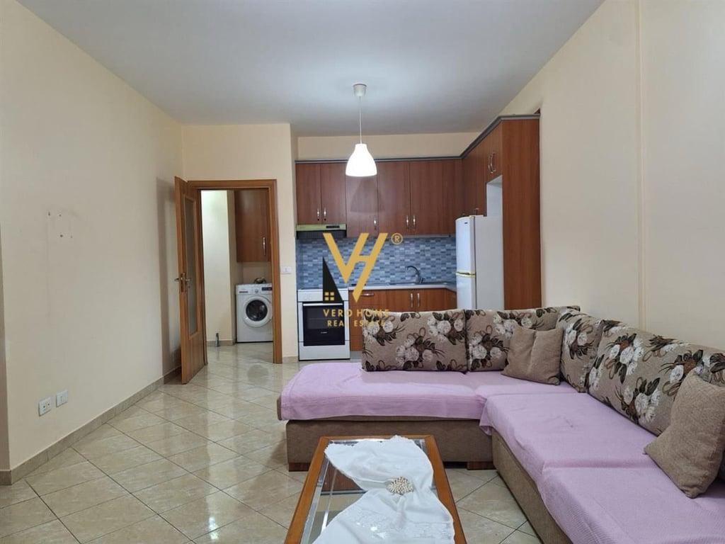 JEPET APARTAMENT 1+1+BLK ME QERA NE DON BOSKO 450 EURO