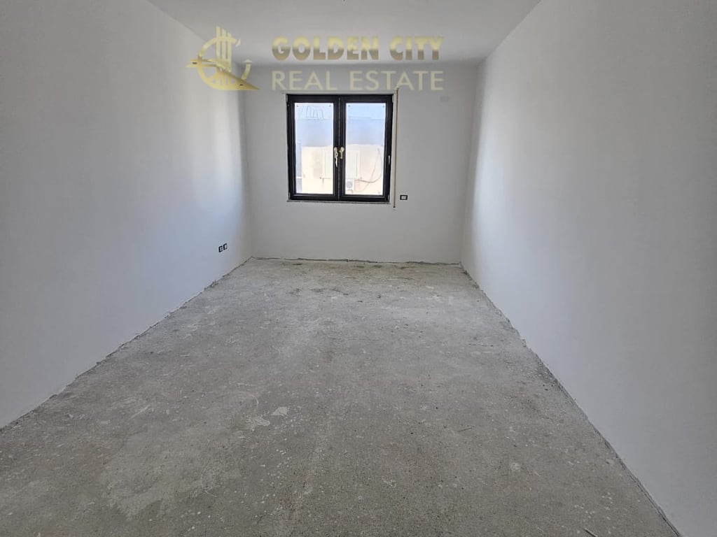 Shesim super apartament 2+1+2+2ballkone vollga