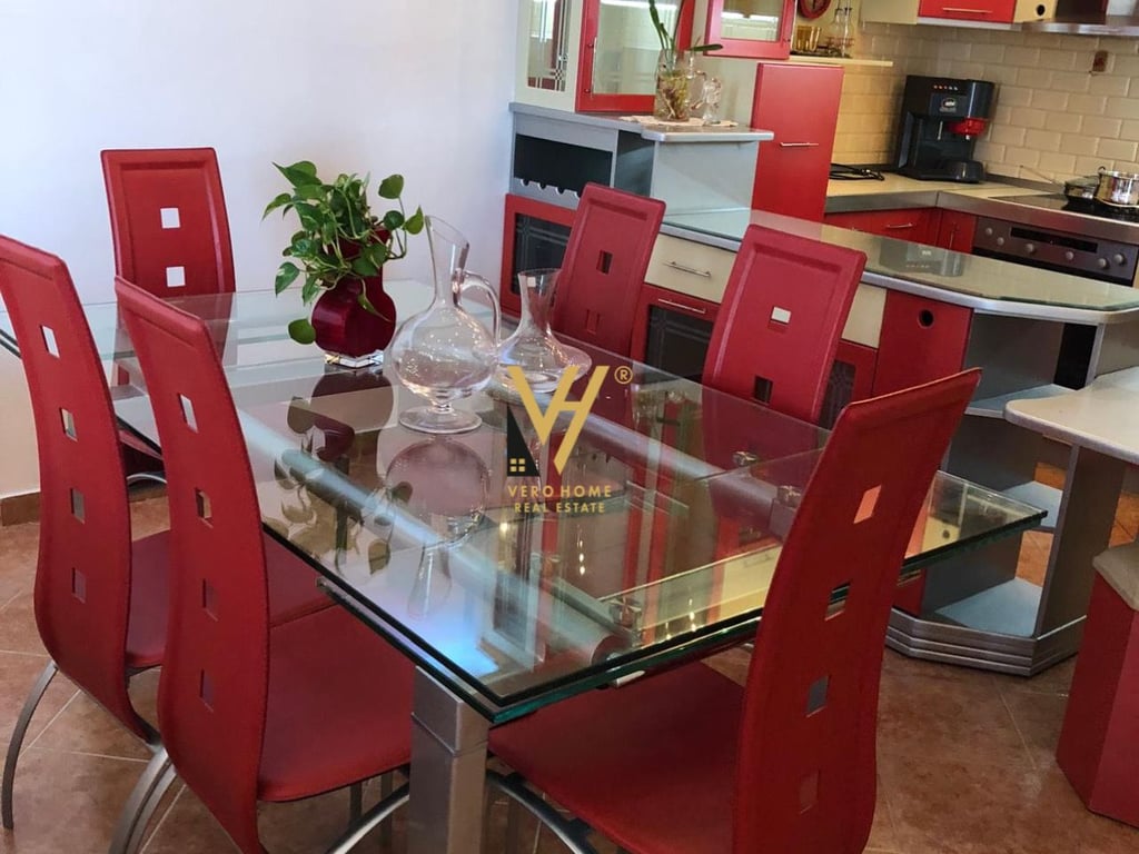 VENDESI APPARTAMENTO 2+1+BLK A KIKA 1 NELLA COMUNE DI PARIGI 312.000 EURO