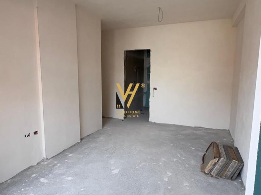 IN VENDITA APPARTAMENTO 2+1+2+BLOCK PRESSO LA RESIDENZA MIRABELA 160.000 EURO