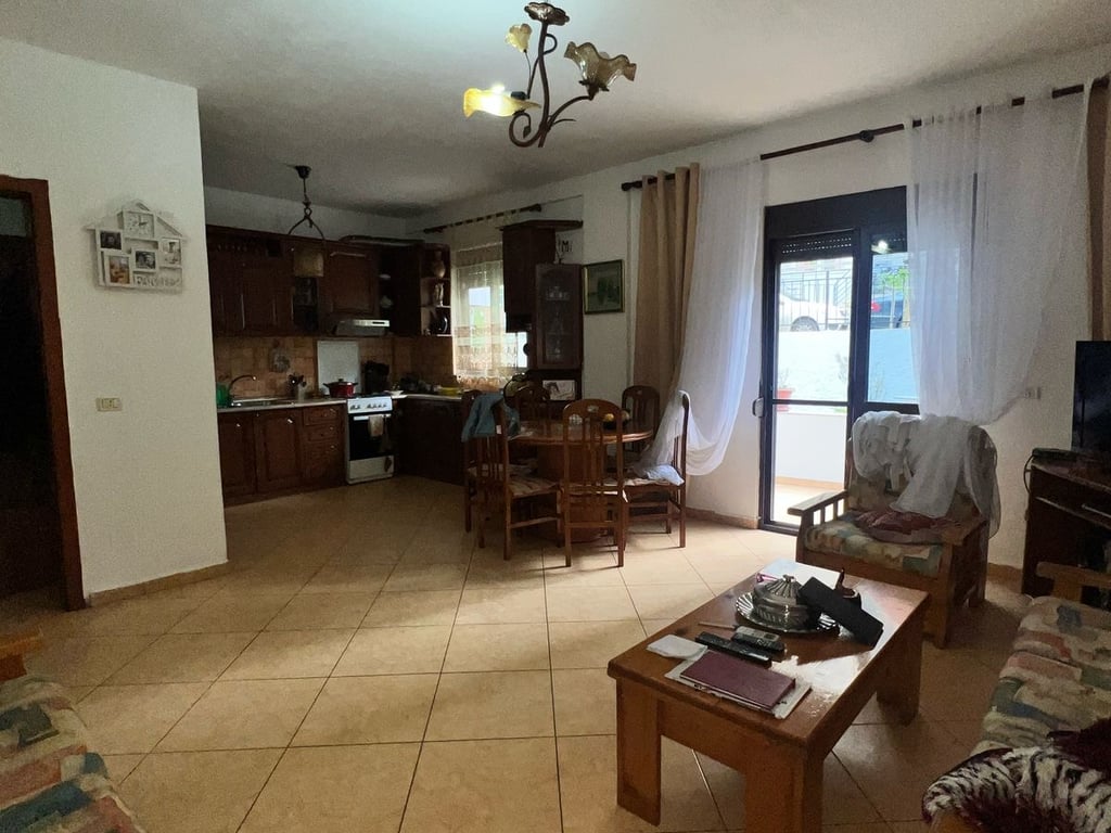 2+1, furnished, above the municipality, 500 euros