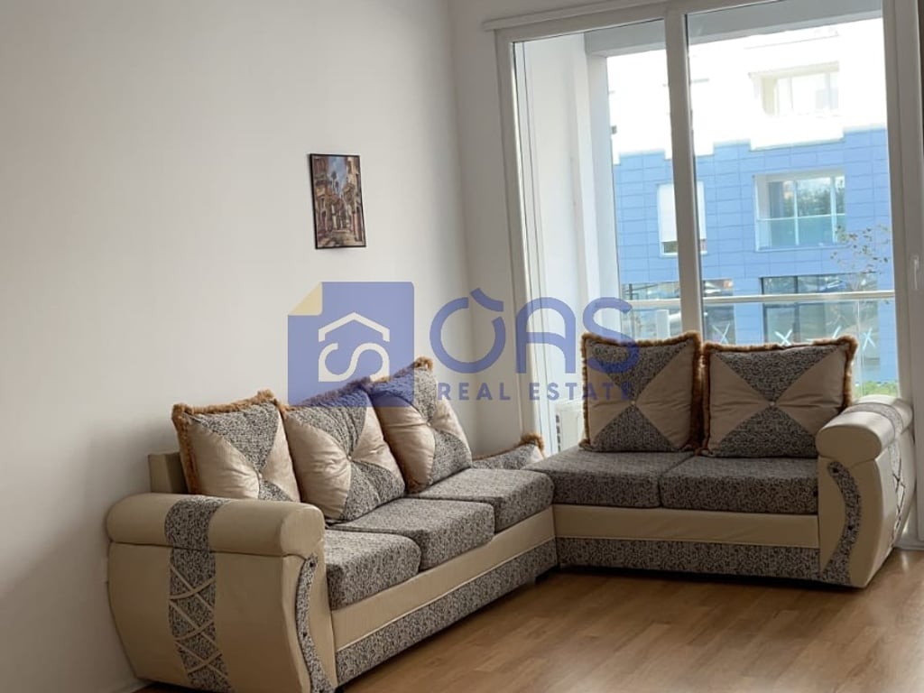 A 1+1 apartment is for rent with parking space in Don Bosko for 500 euros.