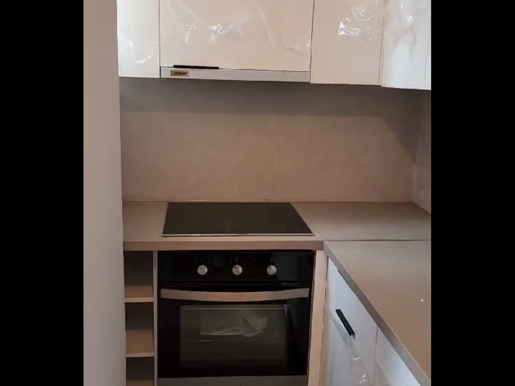 Apartment 2+1 for rent, New Market near Optika Roma 500 euros (Partially Furnished)