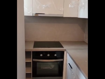 Affittasi appartamento 2+1, Pazar i Ri vicino a Optika Roma 500 euro (Parzialmente arredato)