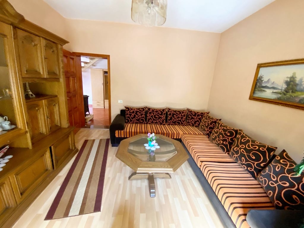 😍🏡House for sale, 3 stories, near the center, Kavajë.