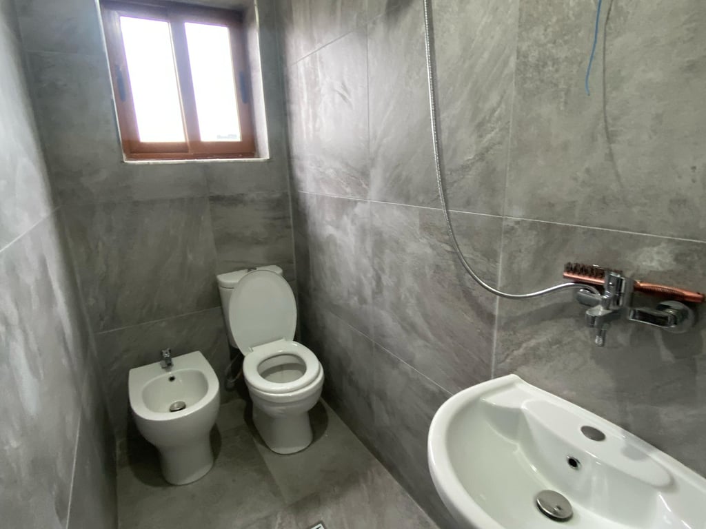 Affitto, Piano 2 di una Villa 2+1+2, Royal Gaz, Durazzo