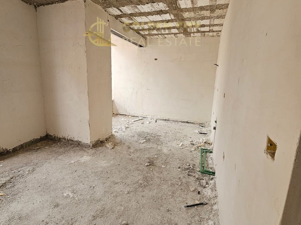 Shitet Apartament 1+1 1050€m2 Golem 