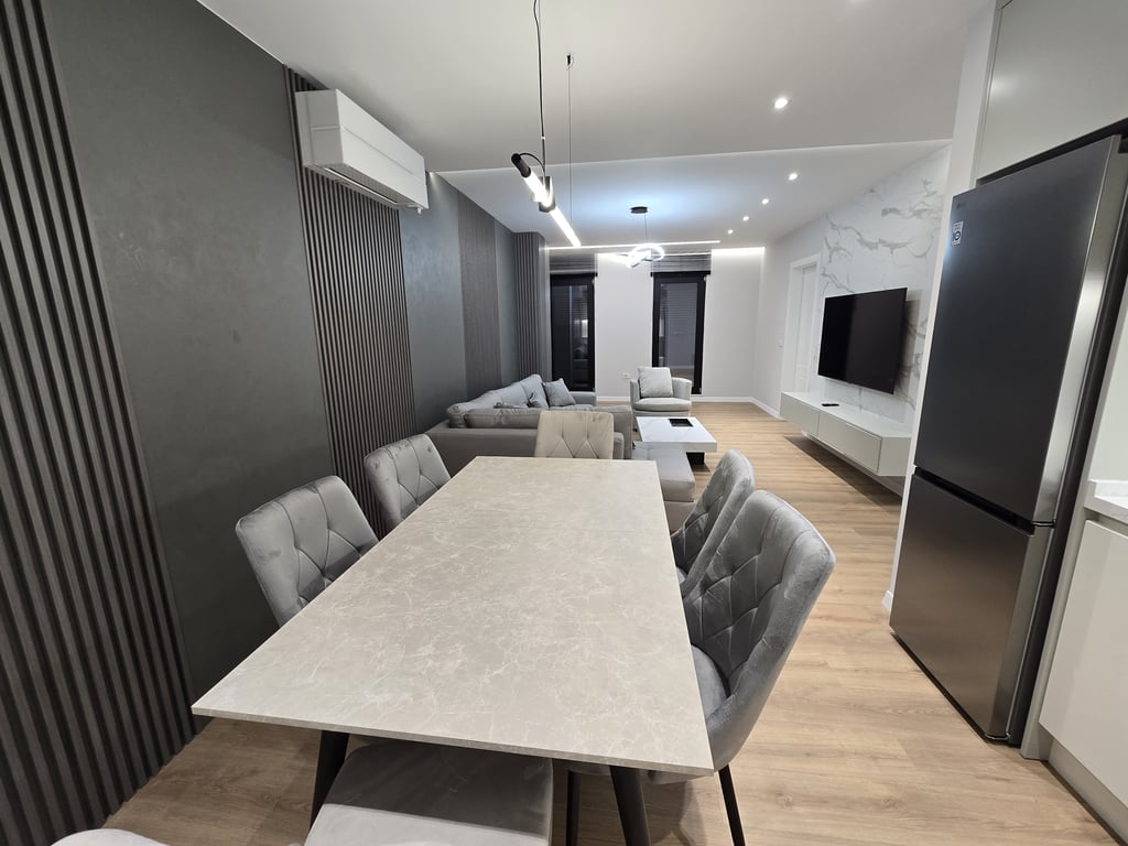 APARTAMENT 2+1+2+PARKIM ME QIRA te Green CITY  Astir 