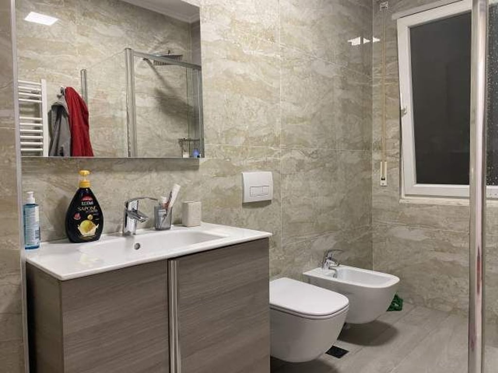 APARTMENT FOR RENT 2+1+2 PARKING SPOTS 700 EURO GOLDEN PARK COMPLEX