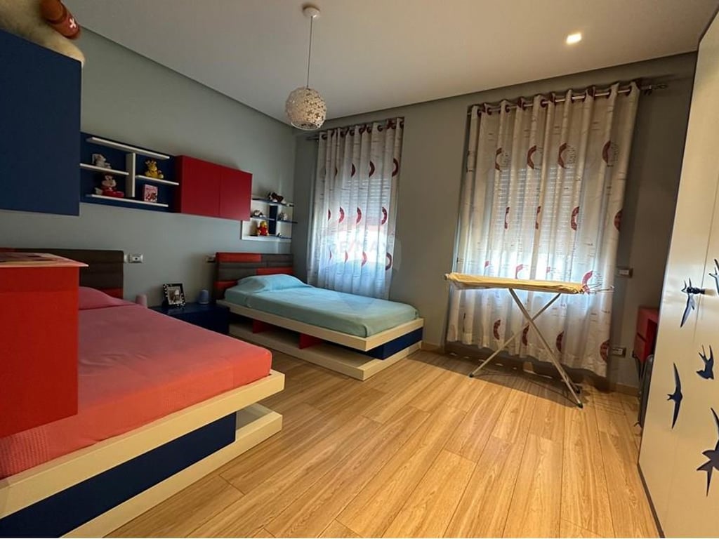 APPARTAMENTO 2+1+2 IN AFFITTO, ZOGU I ZI, RING CENTER