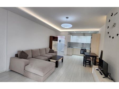 Apartament 2+1+2. Shkolla e Baletit 