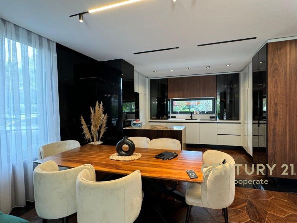 LUXURY VILLA FOR SALE NEAR THE SEA IN SAN PIETRO RESORT. €1,300,000