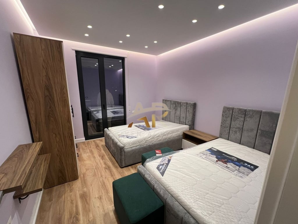 3+1+2+2 Balcony Apartment for Rent in Porcelan