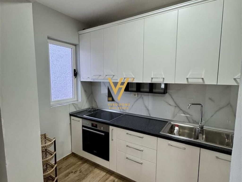 AFFITTASI APPARTAMENTO 1+1 A MYSLYM SHYRI 650 EURO