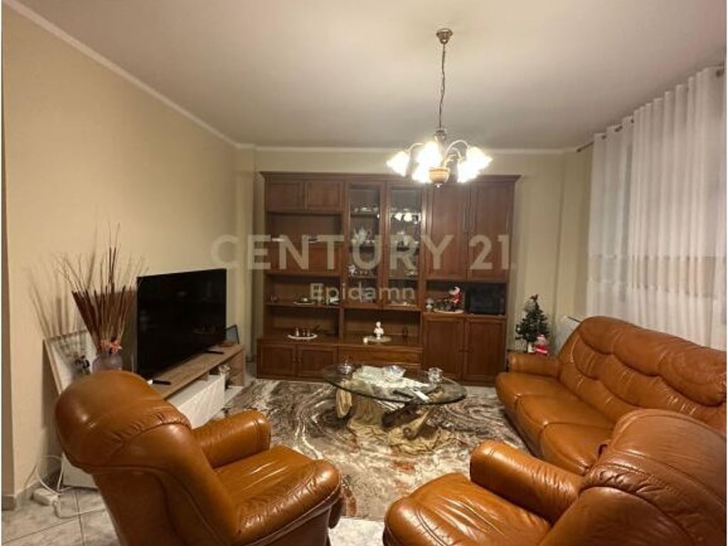 Appartamento 3+1+2 in affitto a Vollga, Durazzo - 700€ | 123 m²