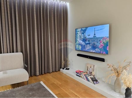 Modern apartment 2+1+2 at Tower Bridge 3