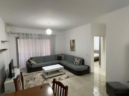 Apartament Me Qera 2+1 Tek Komuna e Parisit (ID B2201294) Tirane