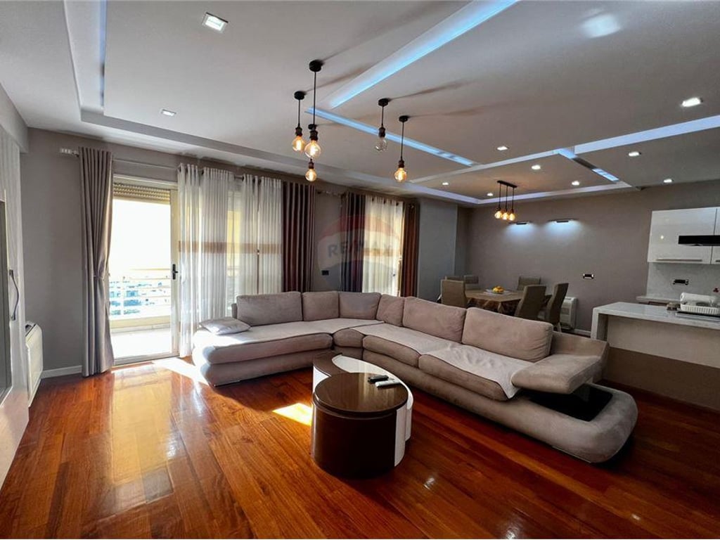 APARTAMENT 2+1+2 LUKSOZ TE KOMPLEKSI PANORAMA