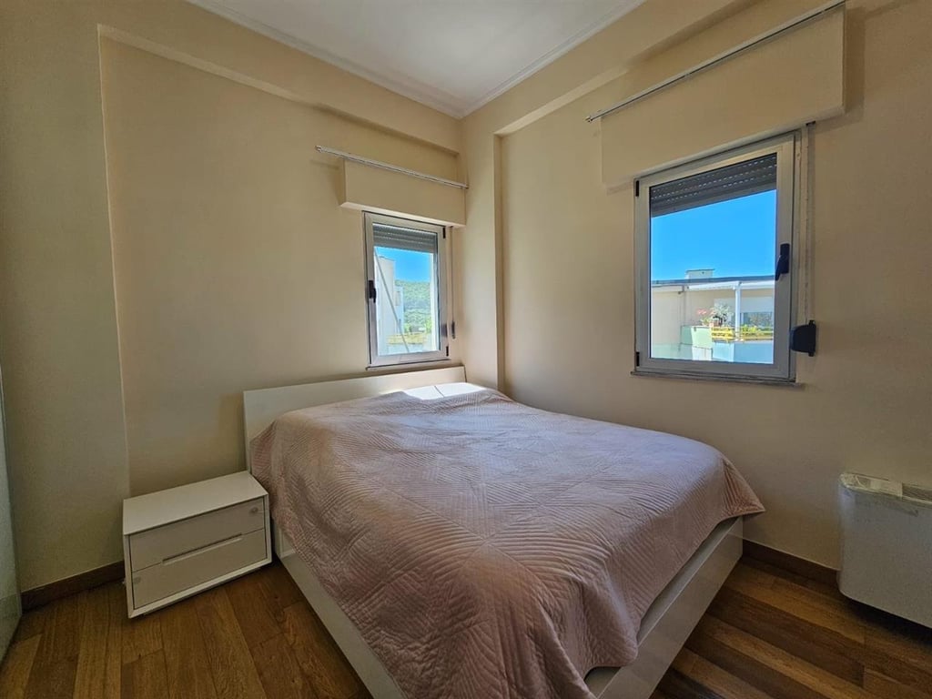Apartament per shitje 2+1+Post Parkimi tek Liqeni i Thate (ID B120676) Tirane