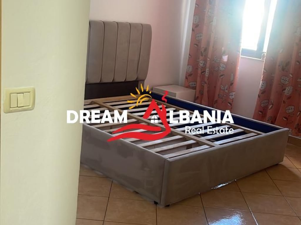 Jepet me qera apartament 1+1 ne rrugen e Barrikadave prane kopshtit Bucko (ID 42111351)