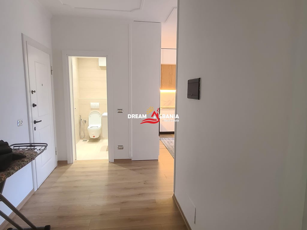 2+1 Apartment with Parking for Rent near Taiwan in Tirana (ID 42215261)