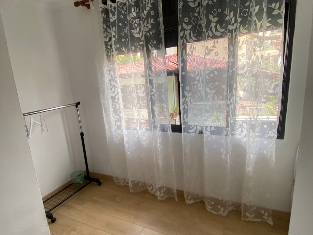 Affittasi appartamento 1+1+1 con balcone