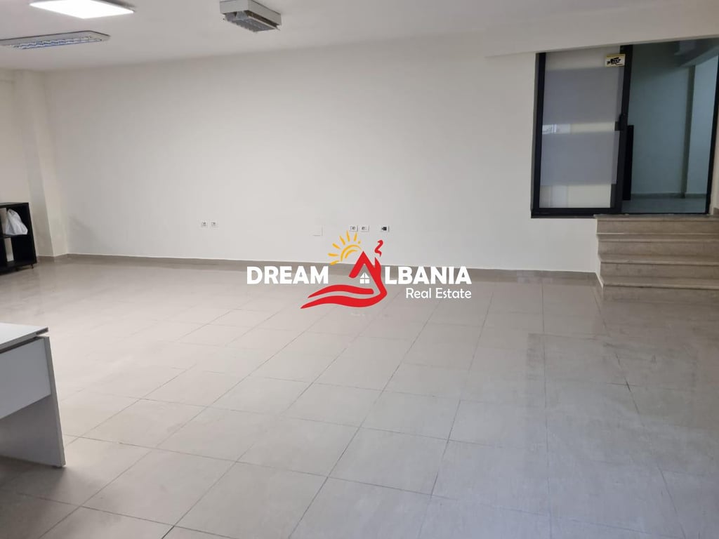 Office space for rent near the Dry Lake, Eduart Mano street (ID 42611073)