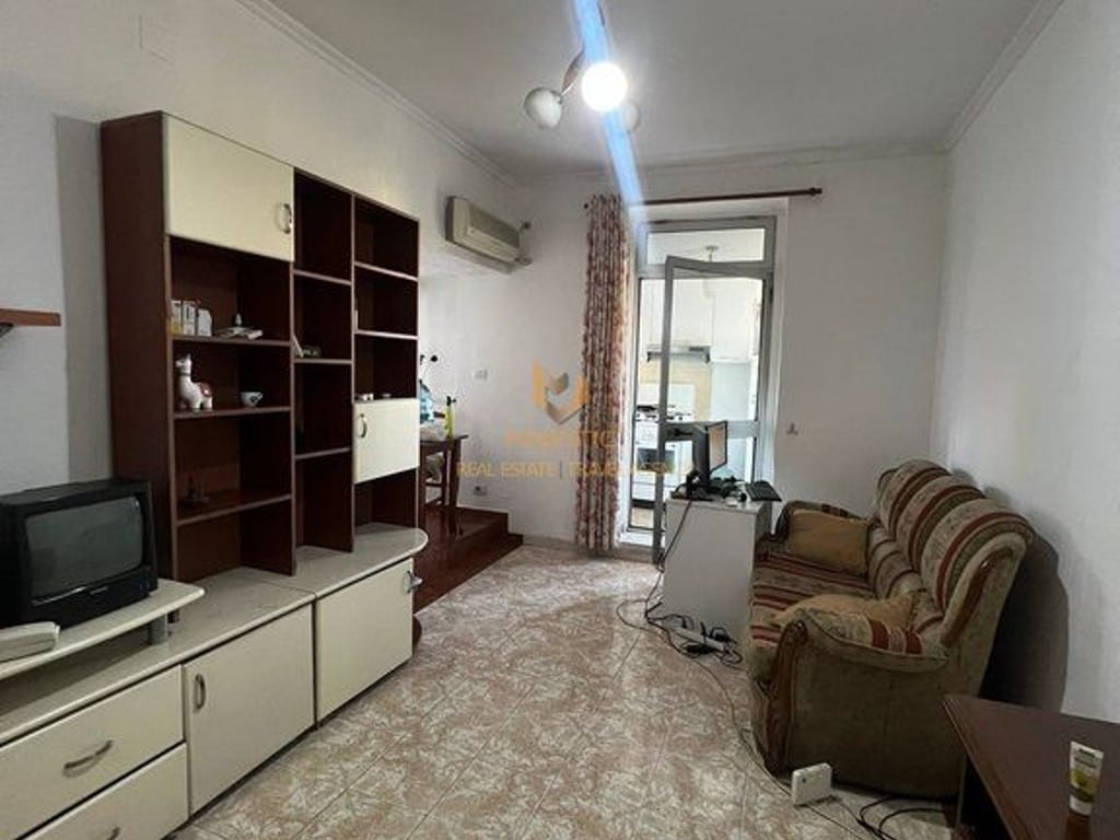 A 1+1 apartment is available for rent at Agimi buildings, former Block.